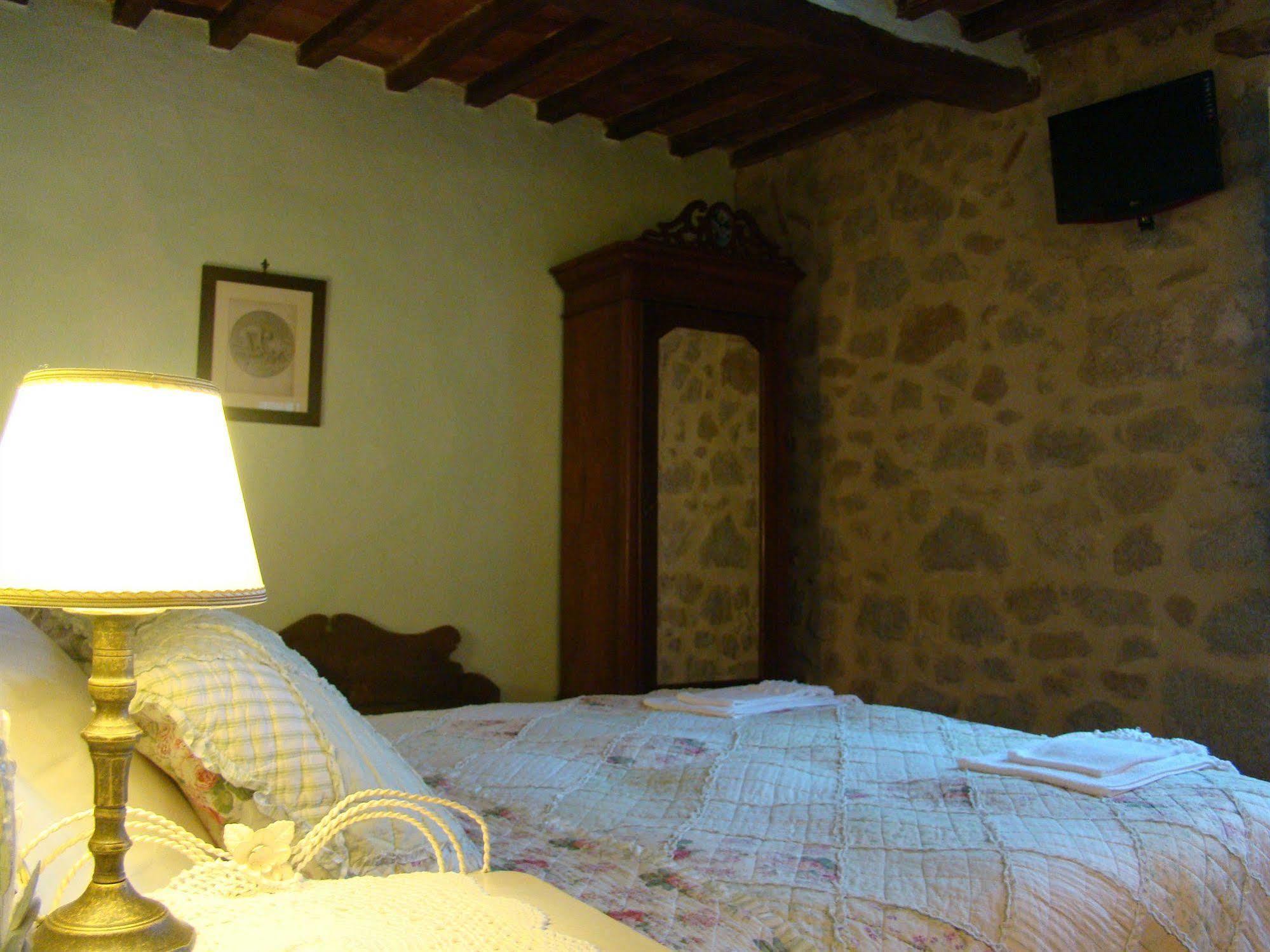 Borgo Tepolini Country House Castel del Piano  Exterior photo